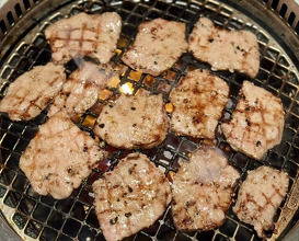 Dinner at Yakiniku Seiryuuen (焼肉 静龍苑)