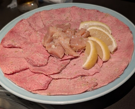 Dinner at Yakiniku Seiryuuen (焼肉 静龍苑)