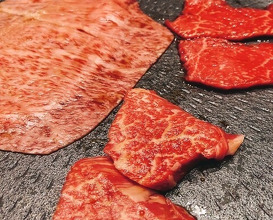 Dinner at Yakiniku Sudou Haruyoshi (焼肉すどう 春吉)