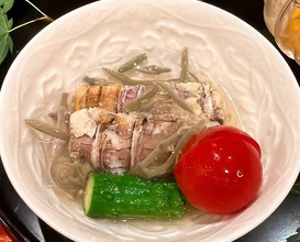 Dinner at Suyama (壽山)