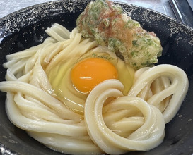 Dinner at Suzaki Shokuryohin Ten (須崎食料品店)