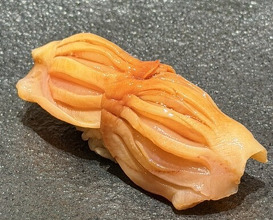 Dinner at Sushi Suzuki (鮨 鈴木)