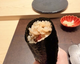 Dinner at Sushi Suzuki (鮨 鈴木)
