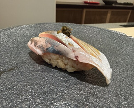 Dinner at Sushi Suzuki (鮨 鈴木)