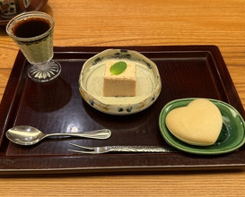 Dinner at Japanese cuisine Tagetsu (日本料理 太月)