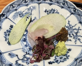 Dinner at Japanese cuisine Tagetsu (日本料理 太月)