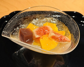 Dinner at Japanese cuisine Takamitsu (日本料理 鷹光)