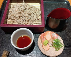 Dinner at Tamawarai (玉笑)