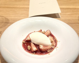 Dinner at tens. (tens.)