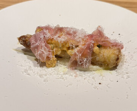 Dinner at tens. (tens.)