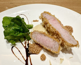 Dinner at tens. (tens.)