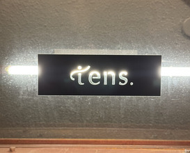 Dinner at tens. (tens.)