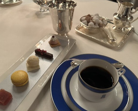 Dinner at TOUR D'ARGENT Toukyou (トゥールダルジャン 東京)