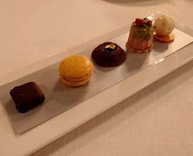 Dinner at TOUR D'ARGENT Toukyou (トゥールダルジャン 東京)