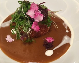 Dinner at Tout La Joie Ism (トゥ・ラ・ジョア イズム)