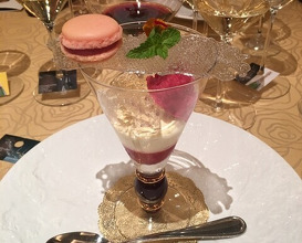 Dinner at Tout La Joie Ism (トゥ・ラ・ジョア イズム)