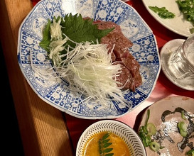 Dinner at Yassan (安参)