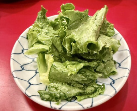 Dinner at Yassan (安参)