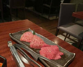 Dinner at Yoroniku
