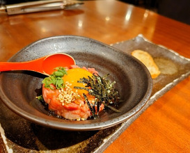 Dinner at Yoroniku