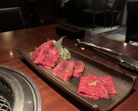 Dinner at Yoroniku