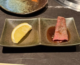 Dinner at YORONIKU TOKYO