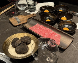 Dinner at YORONIKU TOKYO