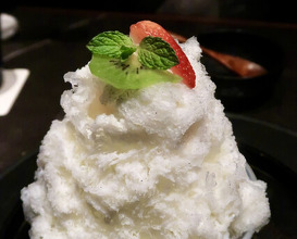 Dinner at YORONIKU TOKYO