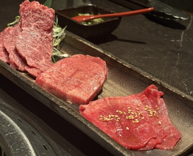 Dinner at YORONIKU TOKYO