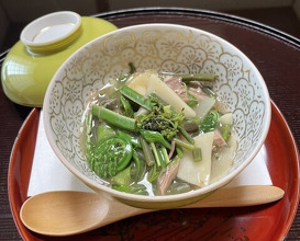Dinner at Yoshi Cho (よし町)