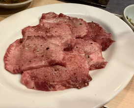 Dinner at Sumibi Yaki Yuji (炭火焼 ゆうじ)