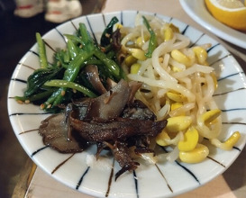 Dinner at Sumibi Yaki Yuji (炭火焼 ゆうじ)