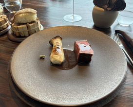 Dinner at 6 SIX