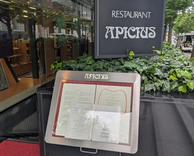 Dinner at APICIUS