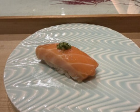 Dinner at Sushi Dokoro Arima (鮨処 有馬)