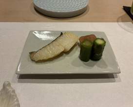 Dinner at Sushi Dokoro Arima (鮨処 有馬)