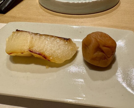 Dinner at Sushi Dokoro Arima (鮨処 有馬)