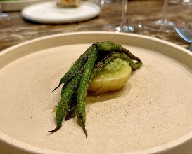 Dinner at aru (aru)