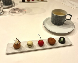 Dinner at French Restaurant AZUR et MASA UEKI (AZUR et MASA UEKI)