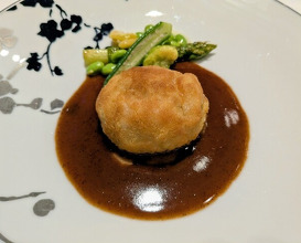 Dinner at Chez Inno (シェ・イノ)