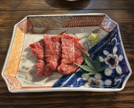 Dinner at Shinya Yakiniku Daichan (深夜焼肉 だいちゃん)