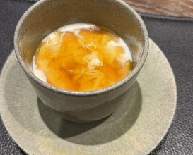 Dinner at Den (傳)