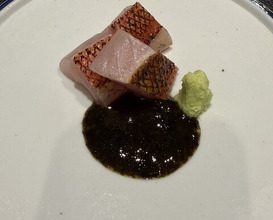 Dinner at Den (傳)