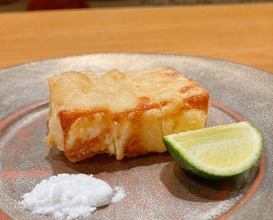 Dinner at Den (傳)