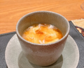 Dinner at Den (傳)