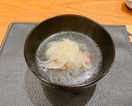 Dinner at Den (傳)