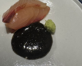 Dinner at Den (傳)