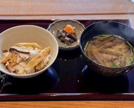 Dinner at Dewa Ya (出羽屋)