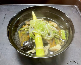 Dinner at Dewa Ya (出羽屋)