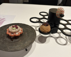 Dinner at EdiTion Koji Shimomura (エディション・コウジ シモムラ)
